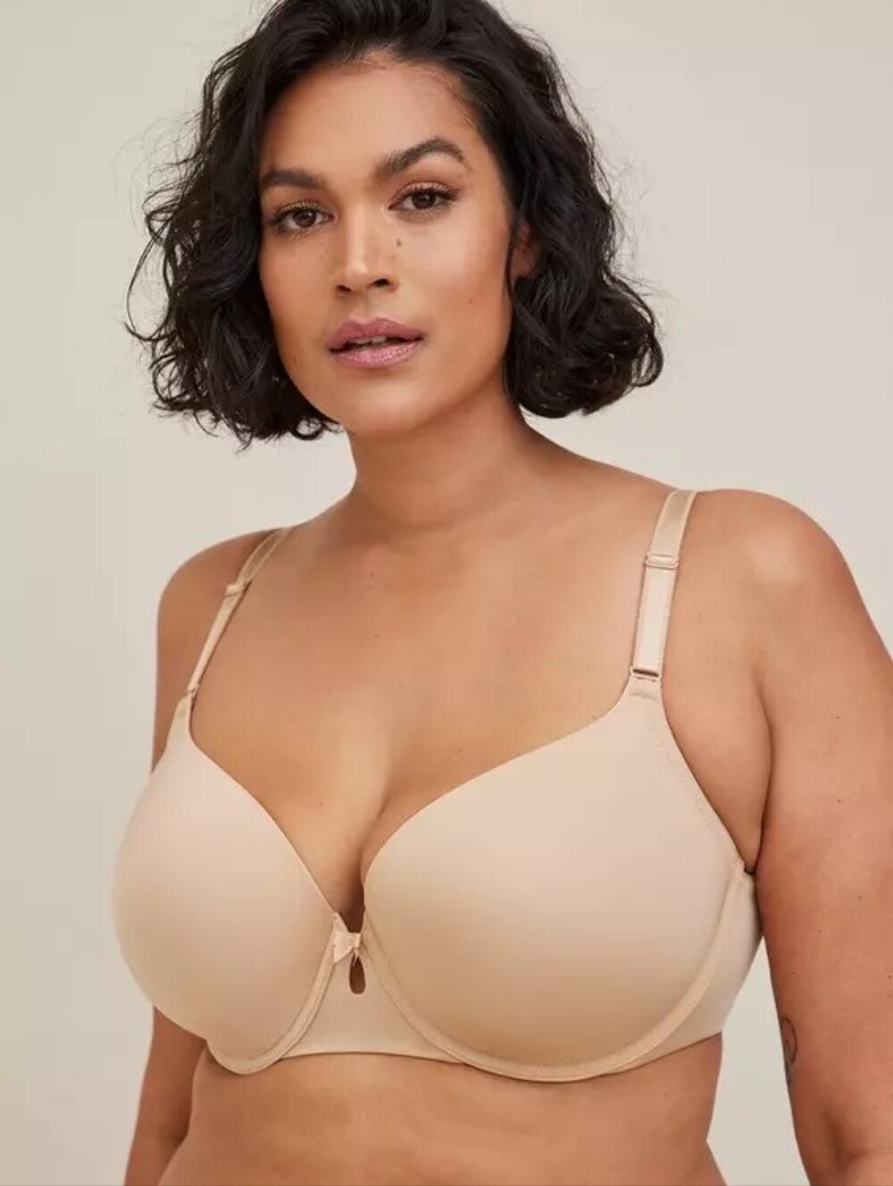 Torrid Perfect Coverage Lightly Lined Smooth Bra Sz 40G Cream Nude Underwire